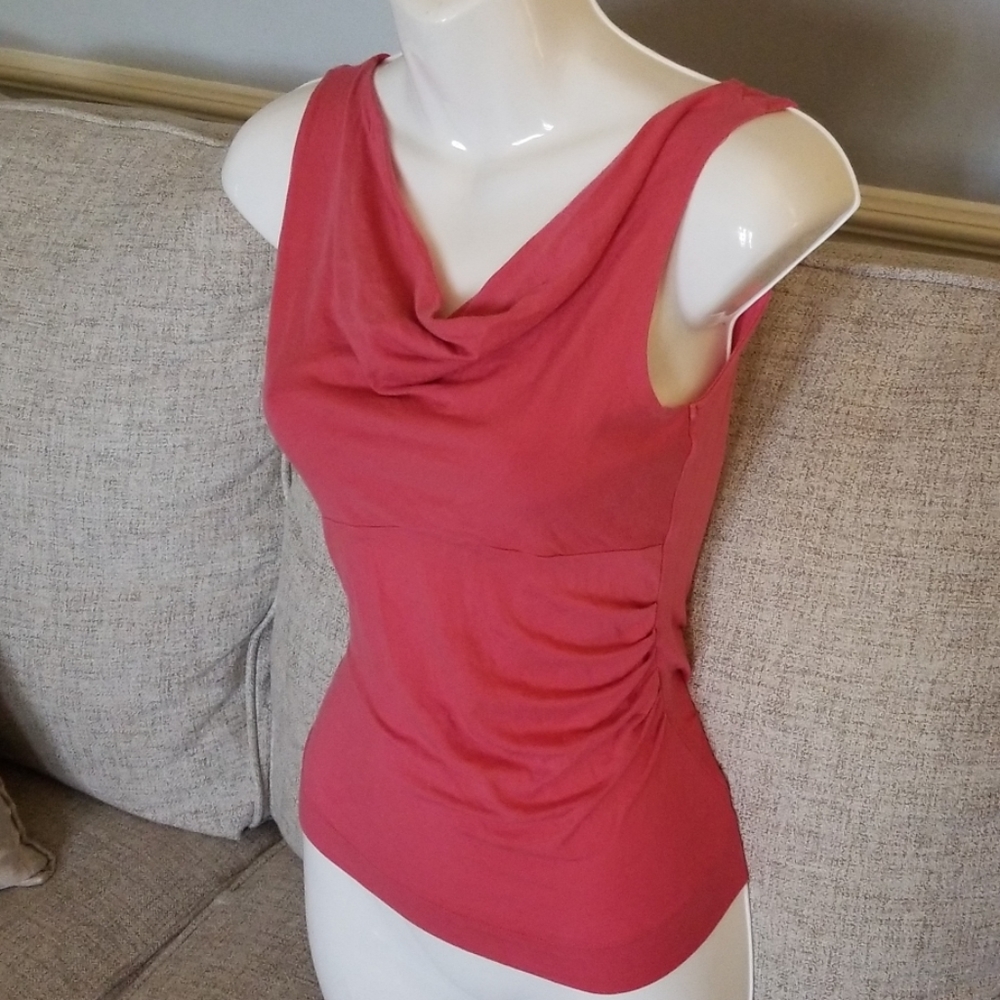 💰Express Sleeveless Top💰